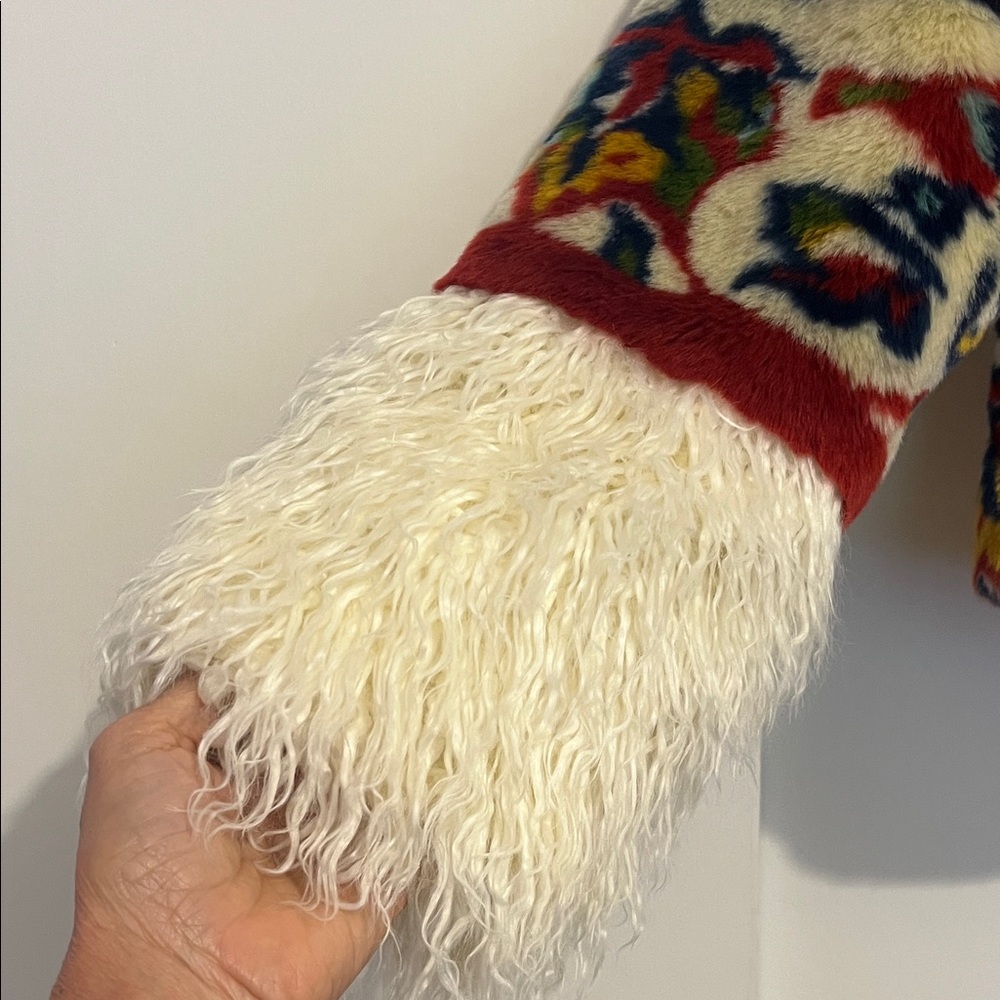 VENUS Multicolor Faux Fur Jacket with White Collar - Picture 3 of 5